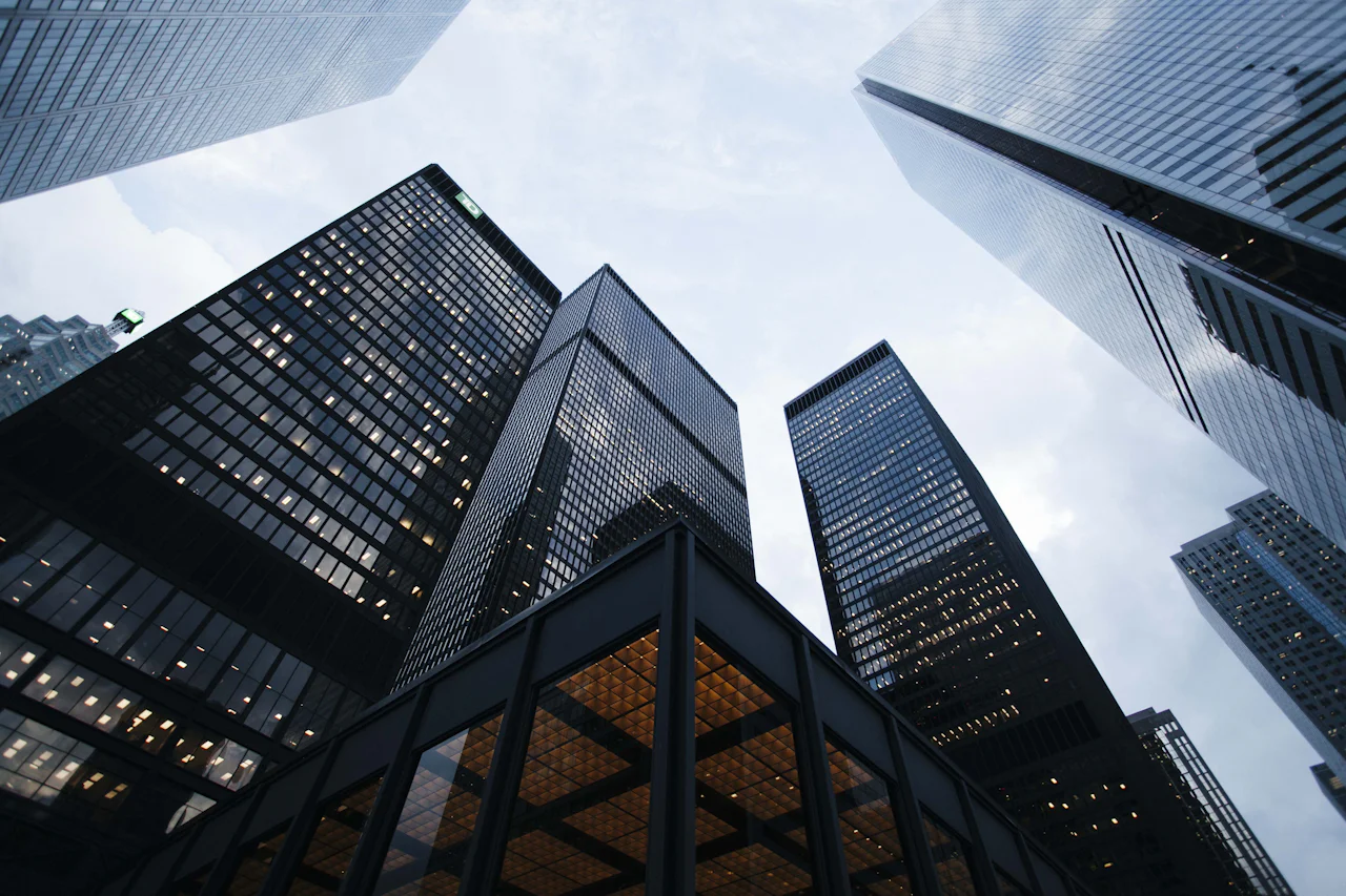 UK residential property skyline — bridging loan finance for homebuyers and investors
